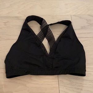 victoria secret mesh sports bra size medium